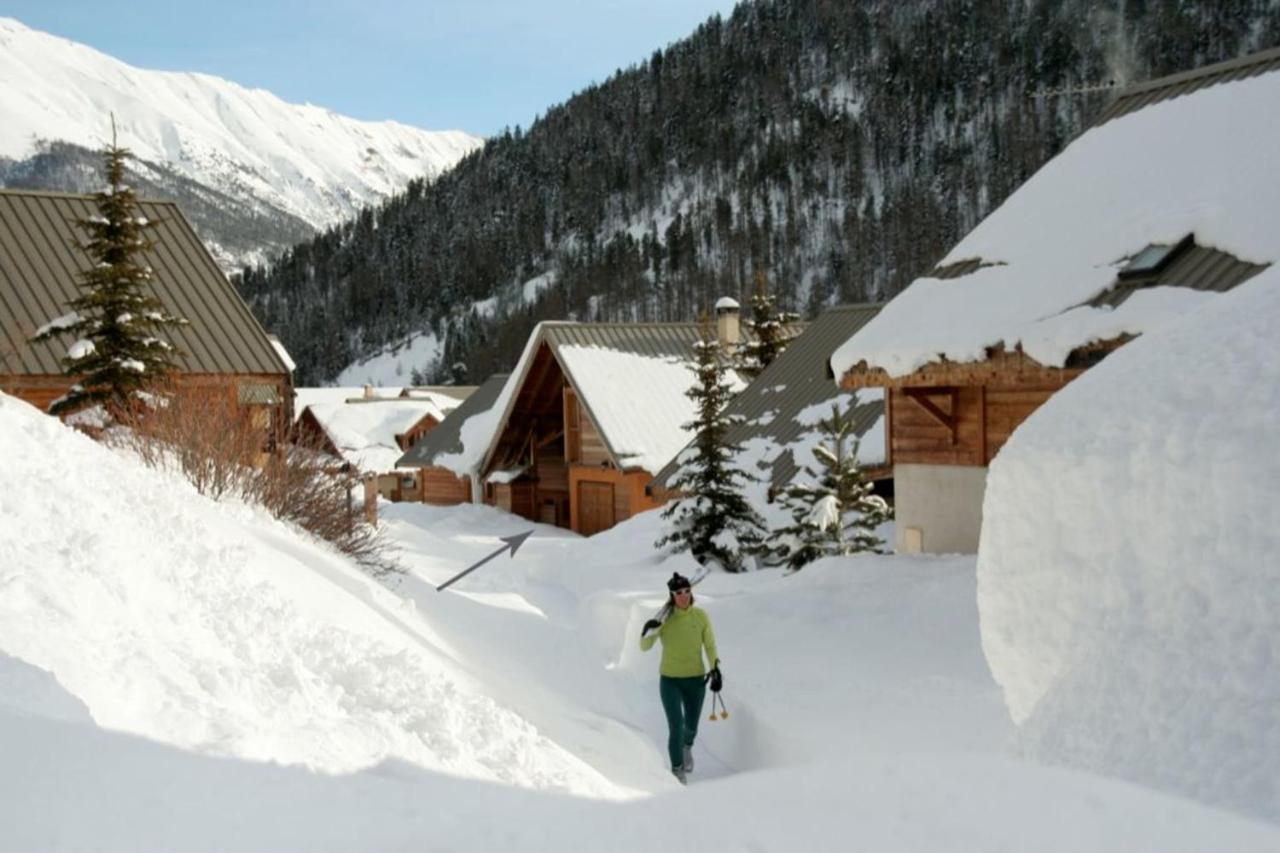 Le Gouroun Hameau Des Chazals Nevache Hautes Alpes Bagian luar foto