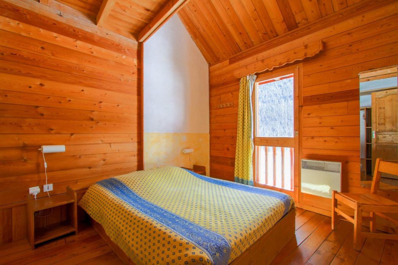 Le Gouroun Hameau Des Chazals Nevache Hautes Alpes Bagian luar foto